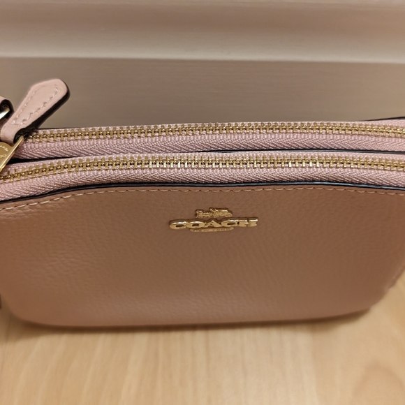 Brand New Coach Wristlet - Picture 2 of 2